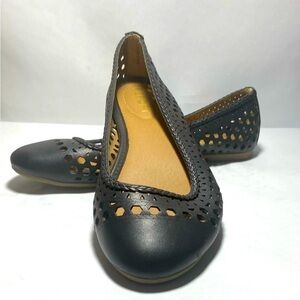 Report Mandala  Vegan Leather Perforated Black Ballet Flat 8 M
